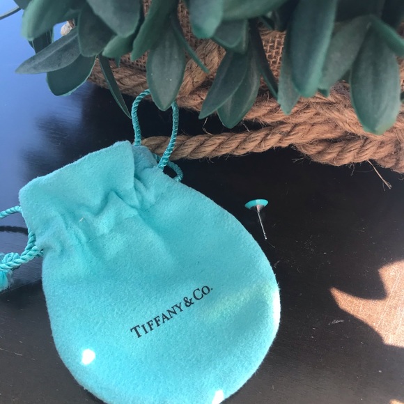 Tiffany Turquoise White Gold Stud Earring - Picture 3 of 5